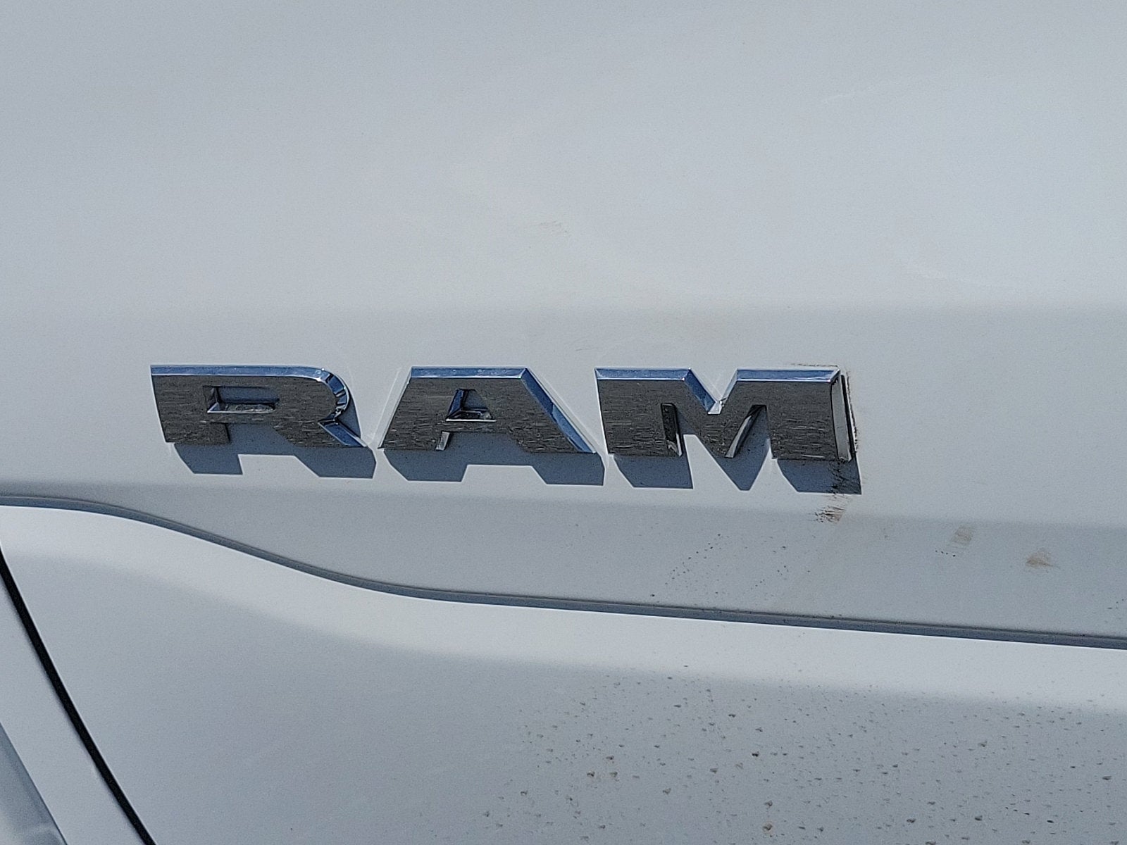 2025 RAM 1500 Laramie 4x4 Crew Cab 5'7 Box
